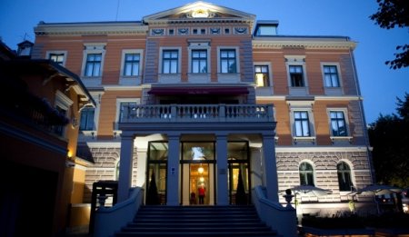 Gallery Park Hotel 5* ������� �������� � ������ ����� ������. ����������� �� HIPCLUB.