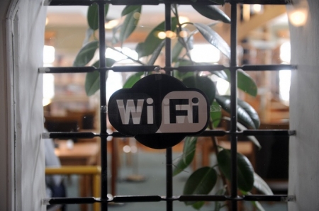 Wi-Fi ������ �� ��������