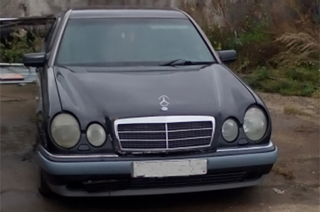 ������ ������� ������ Mercedes � ���������